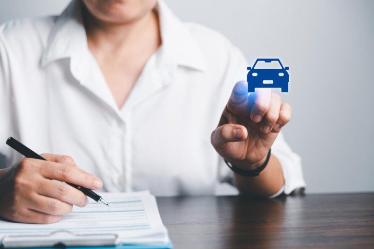 ¿Qué factores afectan el precio de tu seguro de coche?